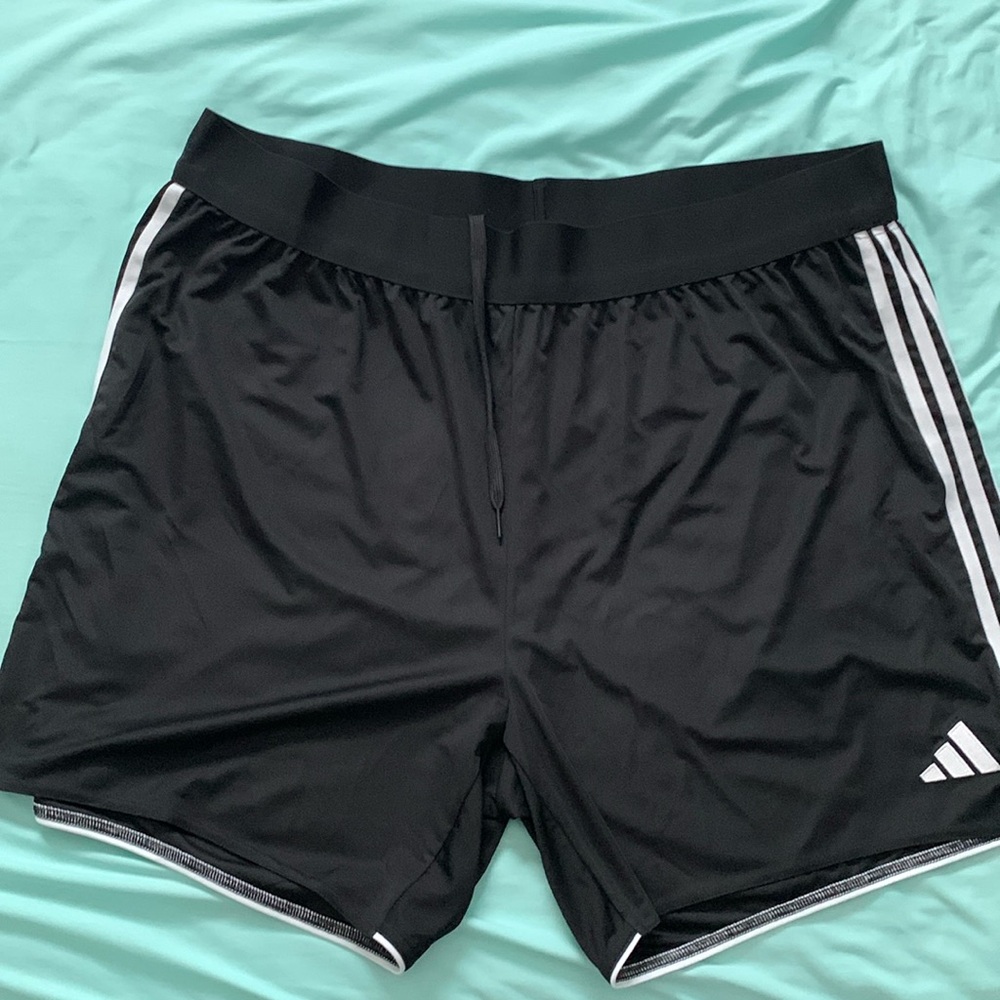 Adidas three stripe shorts. Women’s 3XL. Like new.